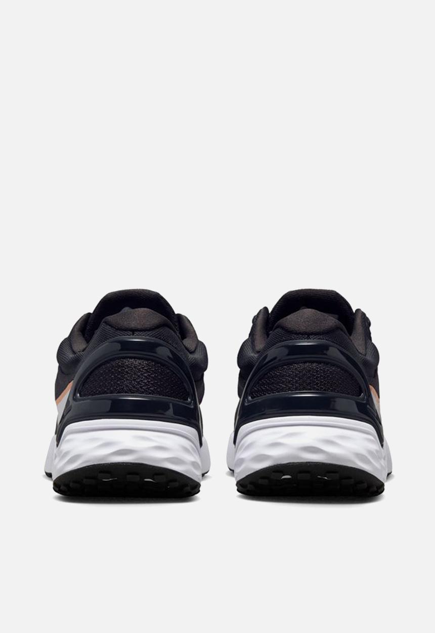 Nike - Nike Renew Run 3