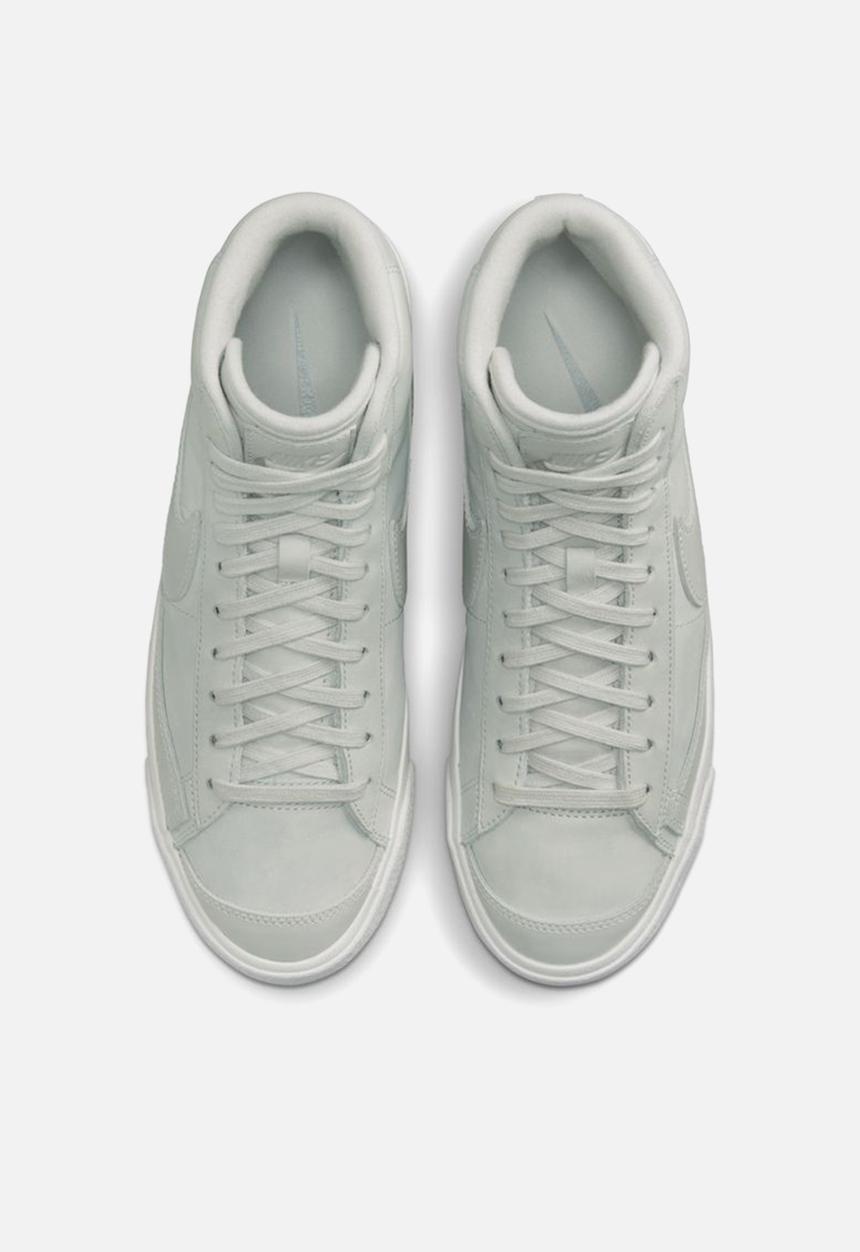 Nike - Nike Blazer Mid '77 LX