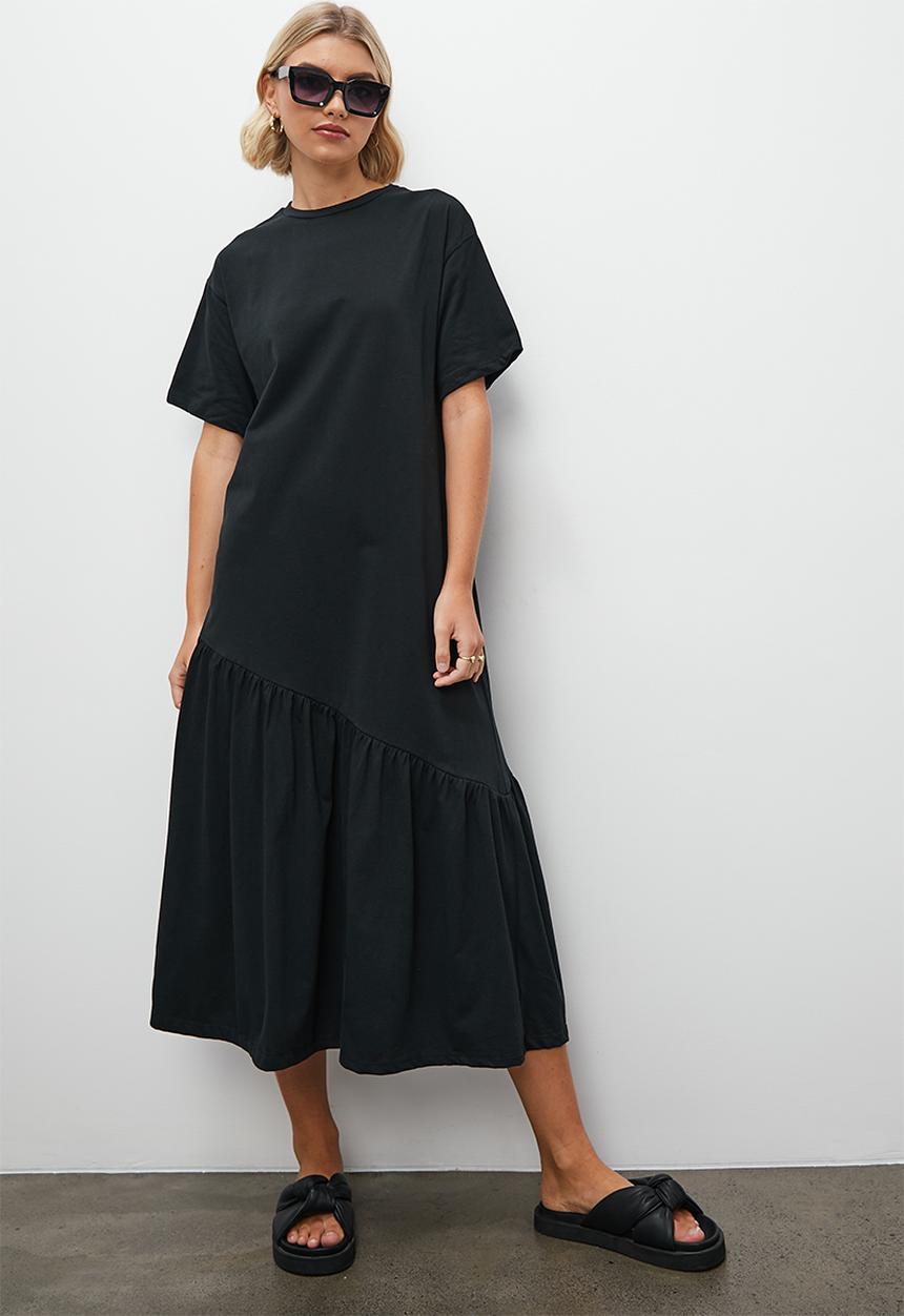 Superbalist - A-line t-shirt dress - black