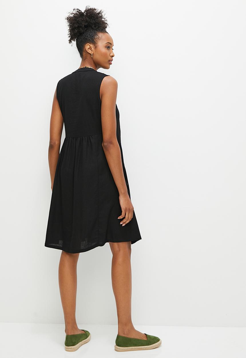 edit - Linen pocket detail swing dress - black