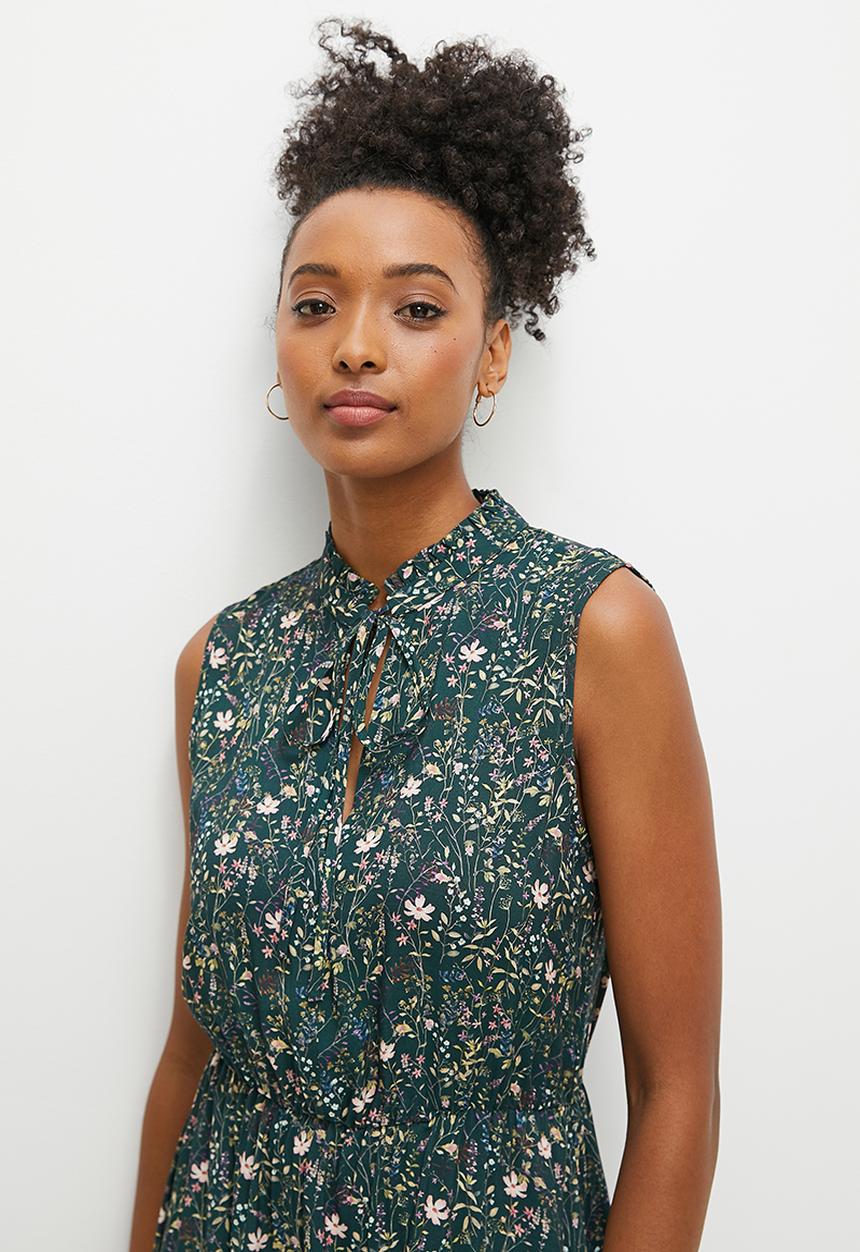 edit - Hanky hem fit & flare midaxi - teals meadow floral