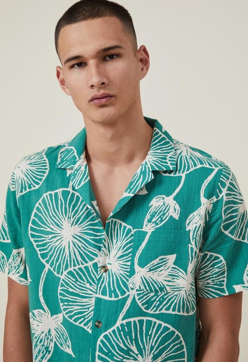 Cotton On - Riviera short sleeve shirt - green floral