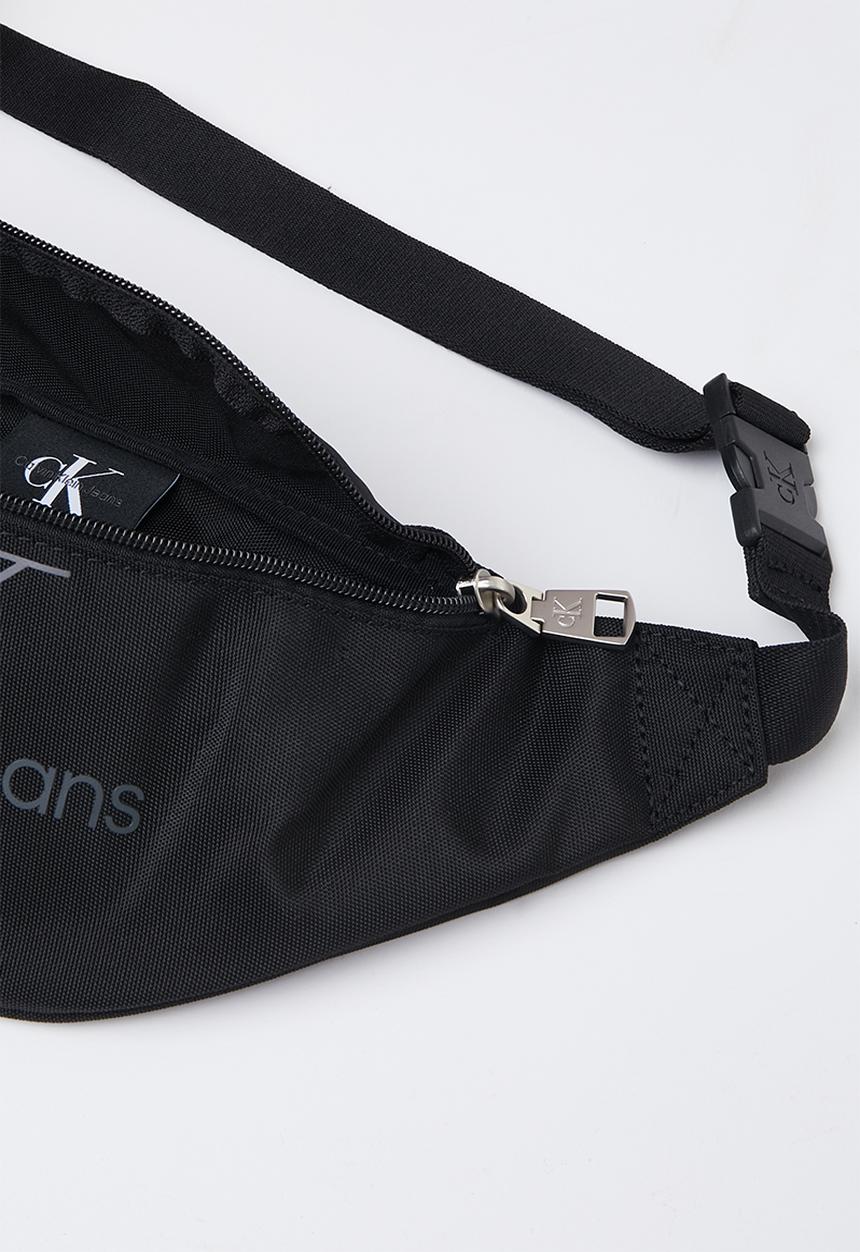 Calvin Klein - Sport essentials waistbag 38 mo - black