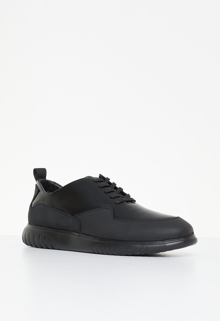 Calvin Klein - Lace up derby - black