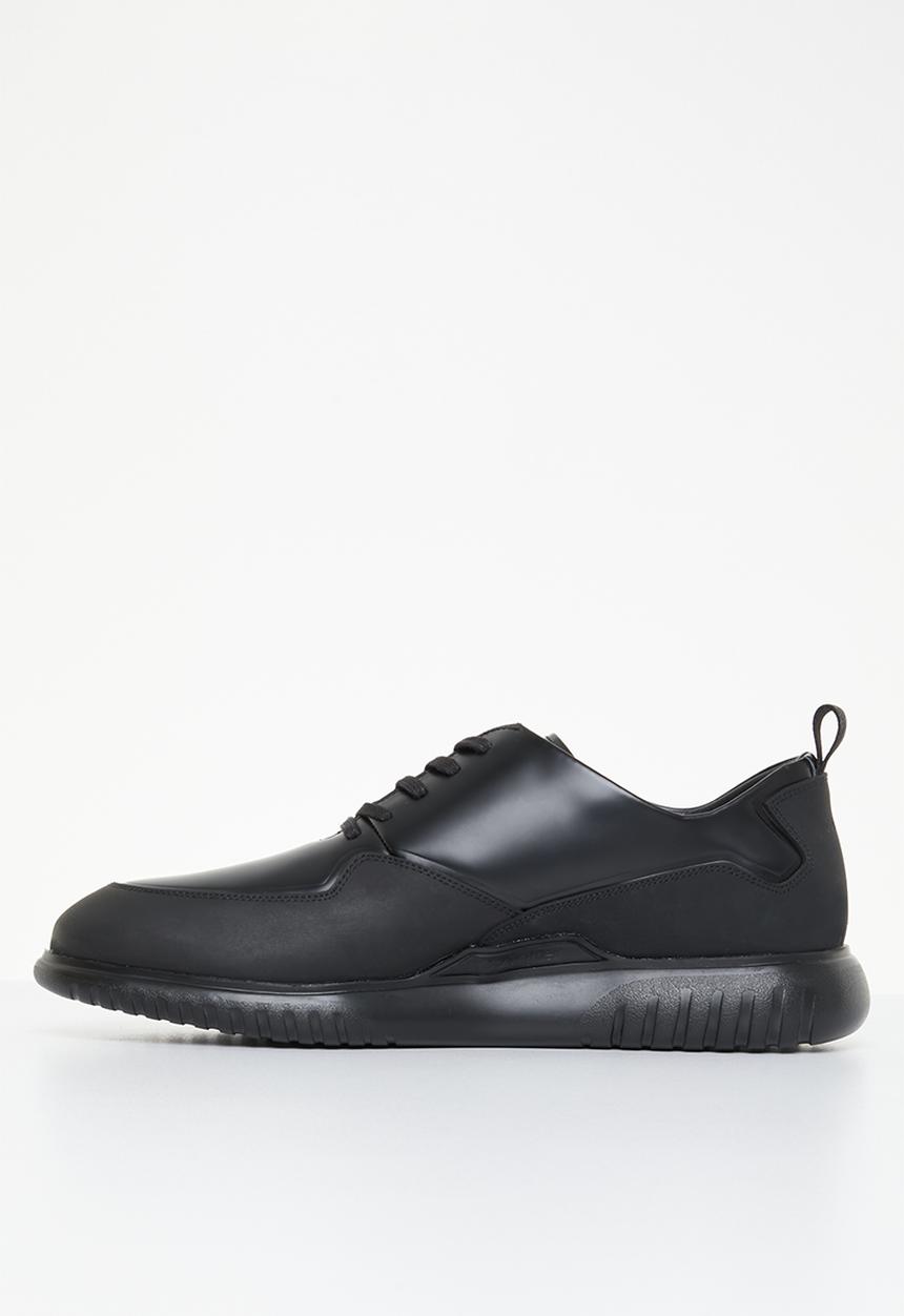 Calvin Klein - Lace up derby - black