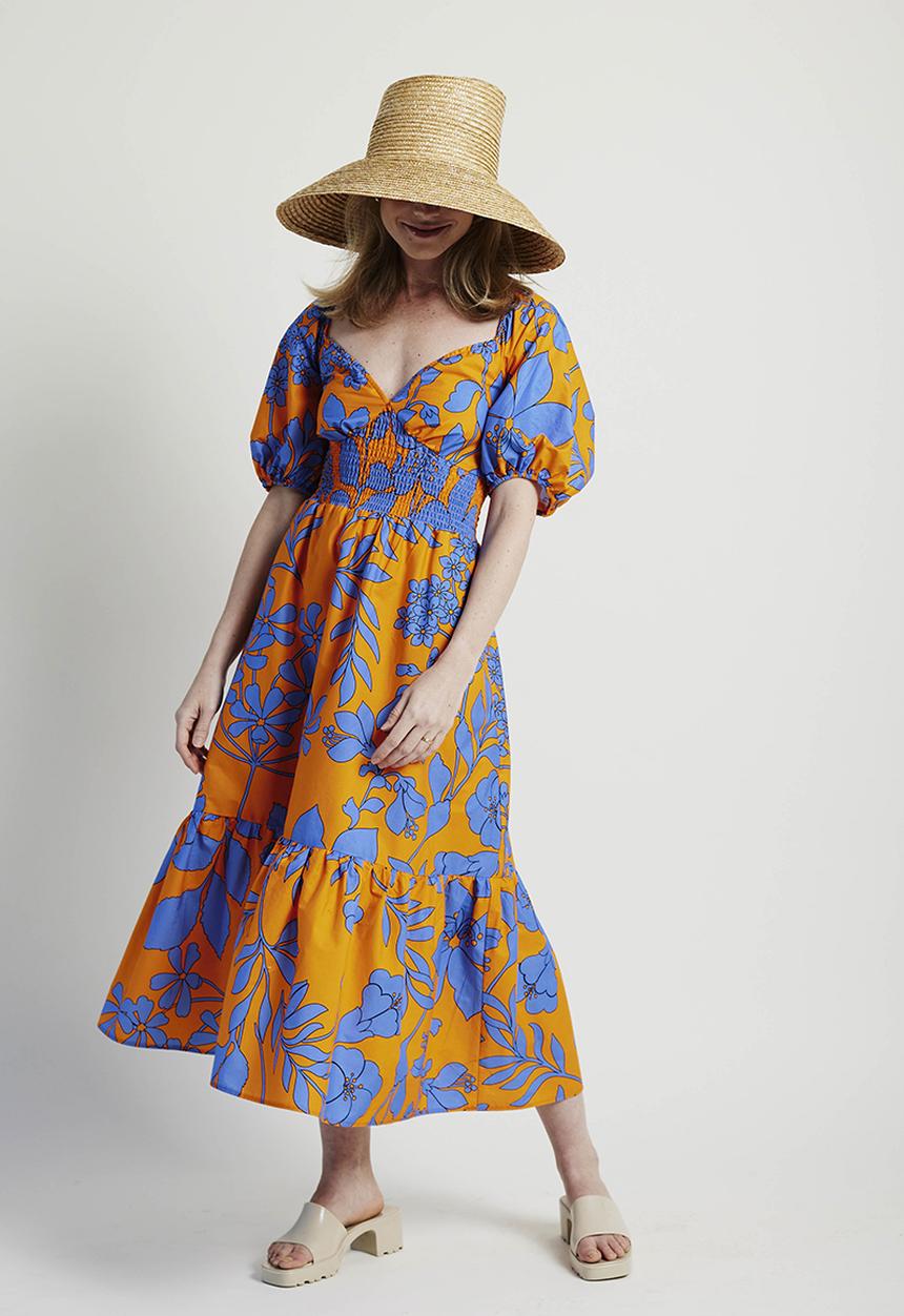 Me&B - Plus shirring curved band dress with pockets - bright orange blue floral