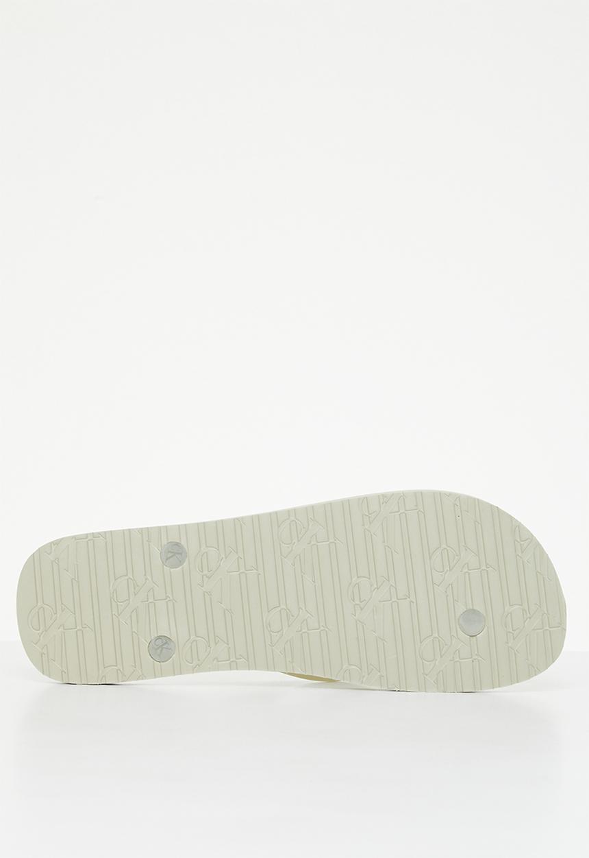Calvin Klein - Beach sandal monogram - wheat fields