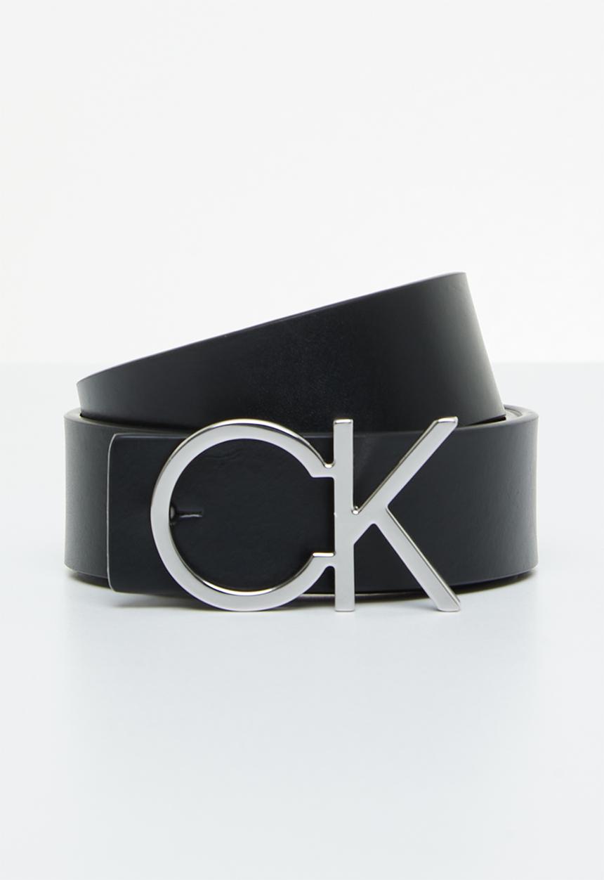 Calvin Klein - Re-lock ck rev belt - black & white