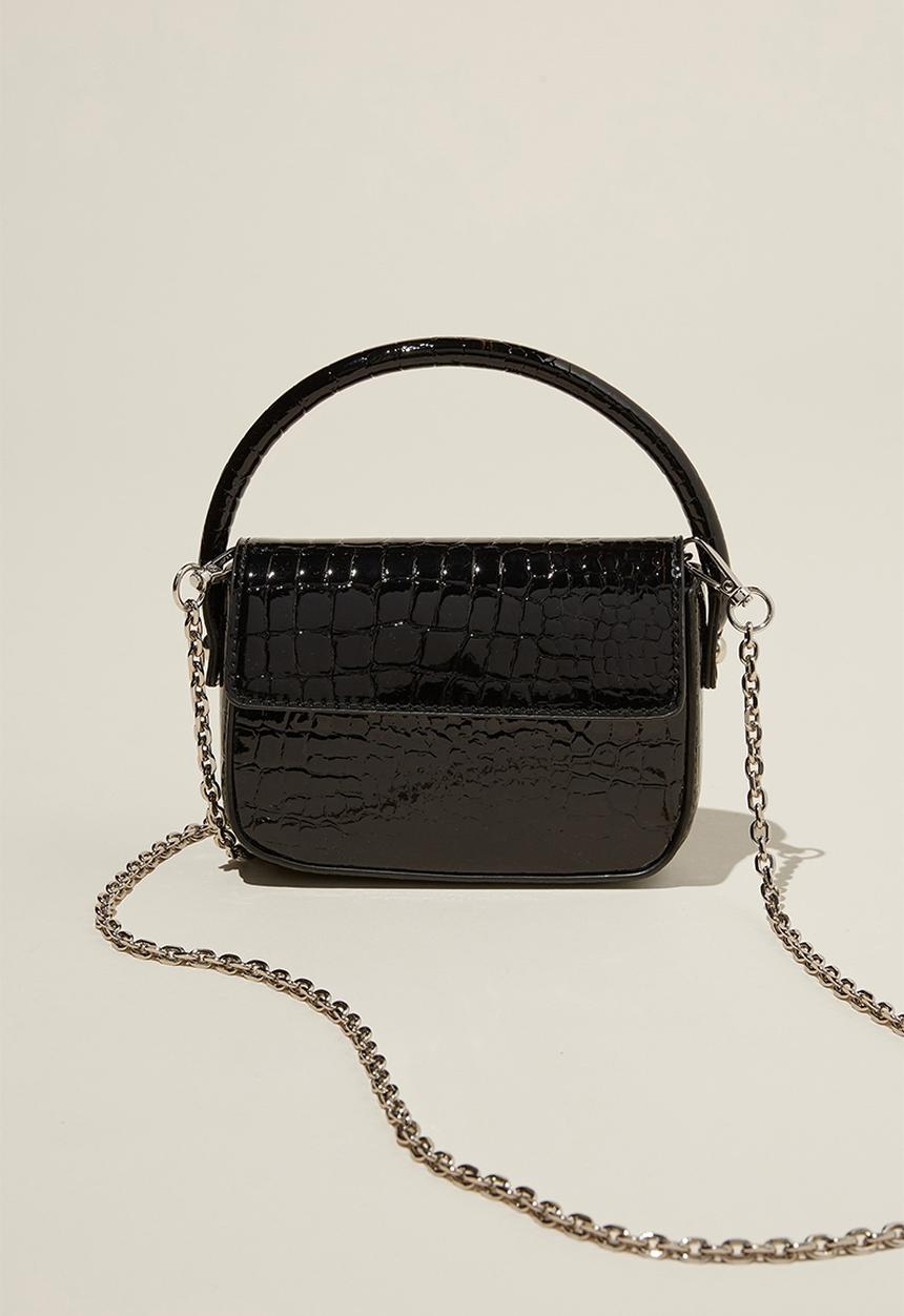 Cotton On - Jessie mini cross body bag - black patent texture