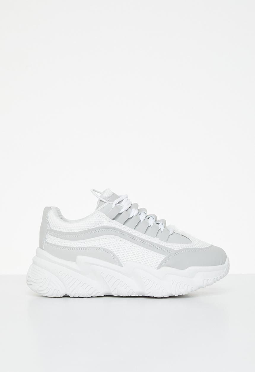 Rebel Republic - Sneaker with mesh detail - white & grey