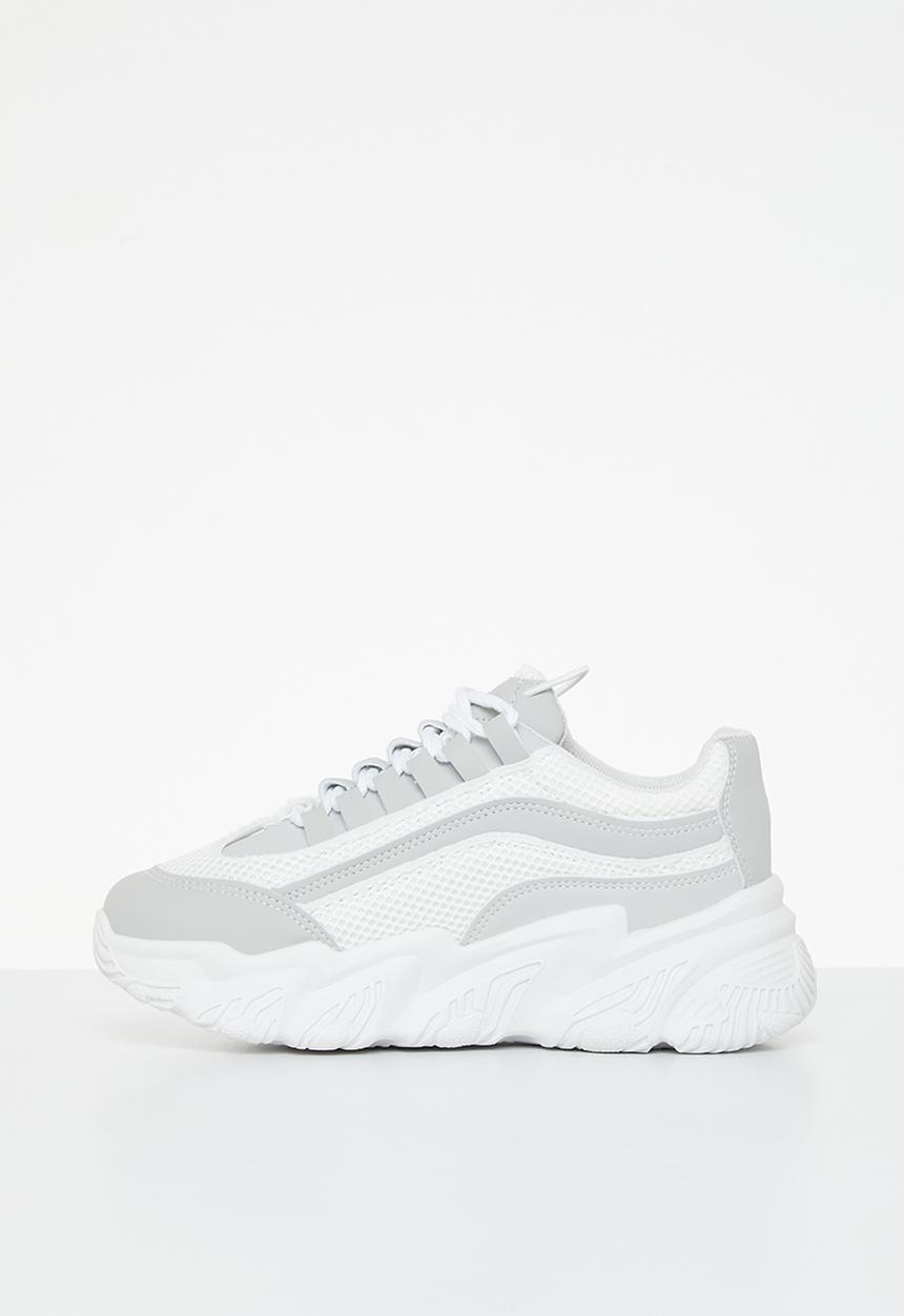 Rebel Republic - Sneaker with mesh detail - white & grey