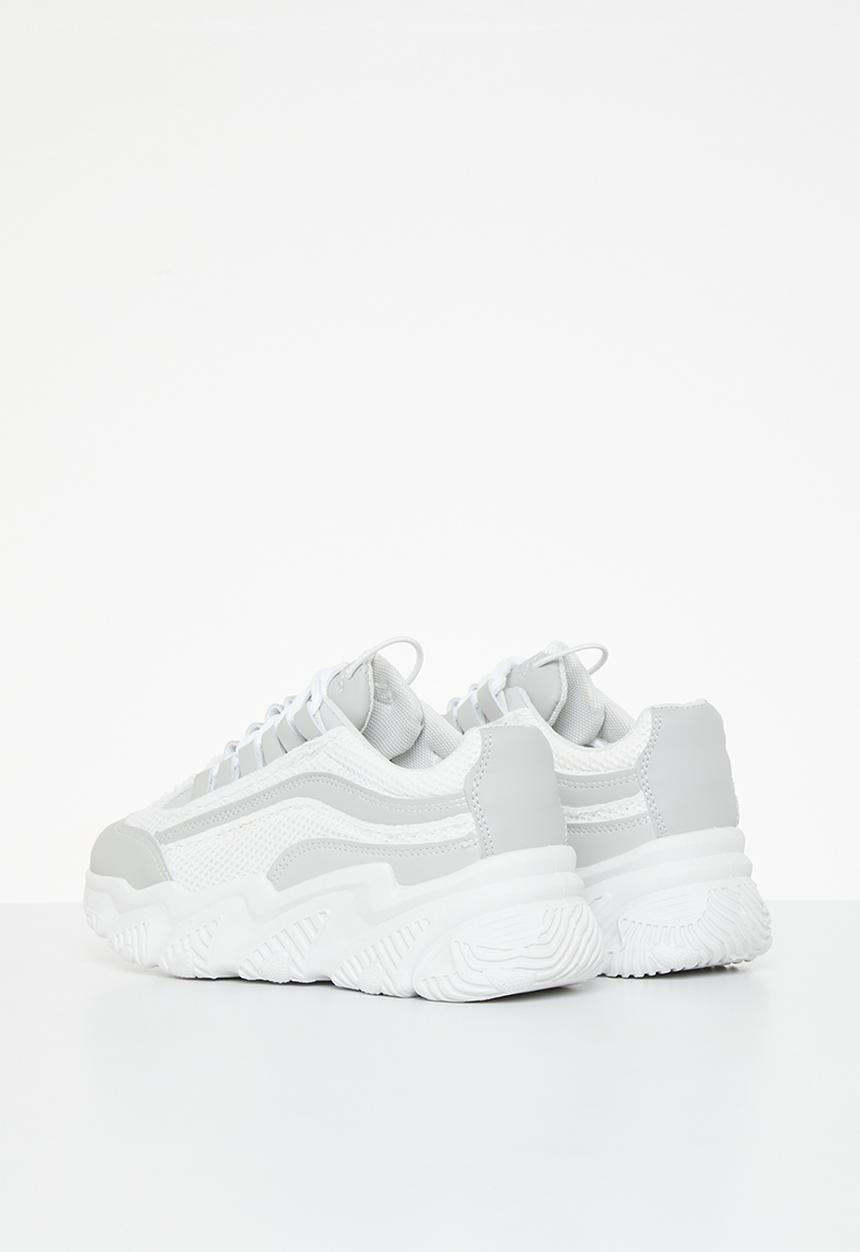 Rebel Republic - Sneaker with mesh detail - white & grey