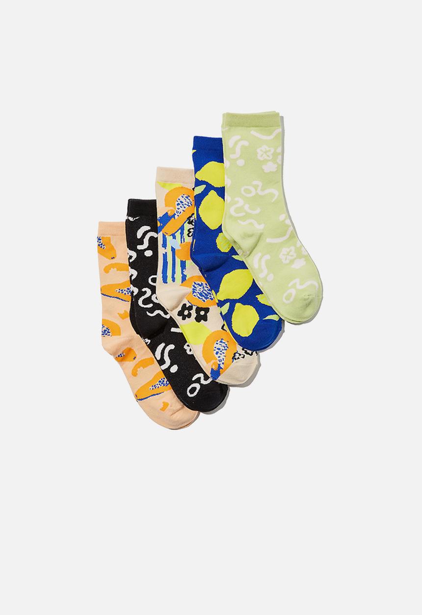 Typo - Box of socks - fruit basket 