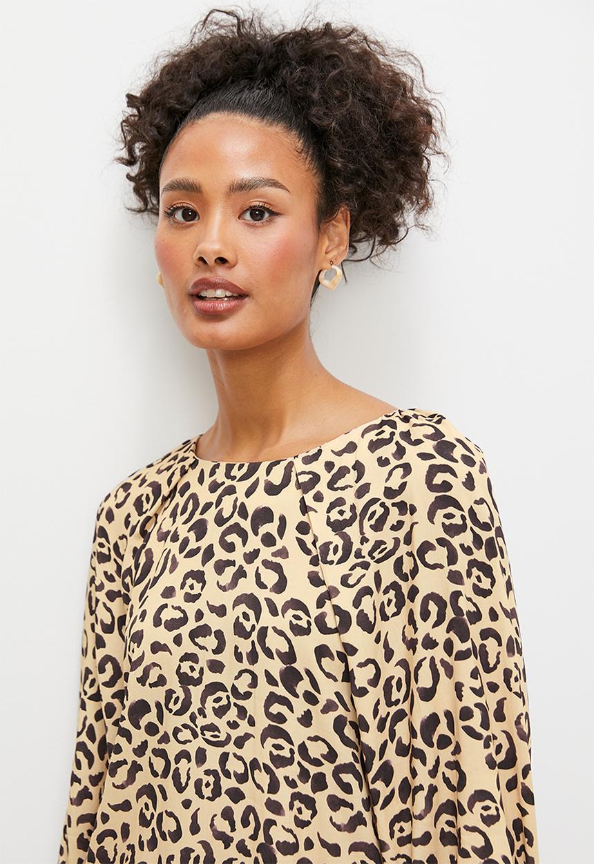 edit - Puff sleeve pleat detail blouse - beige & brown 