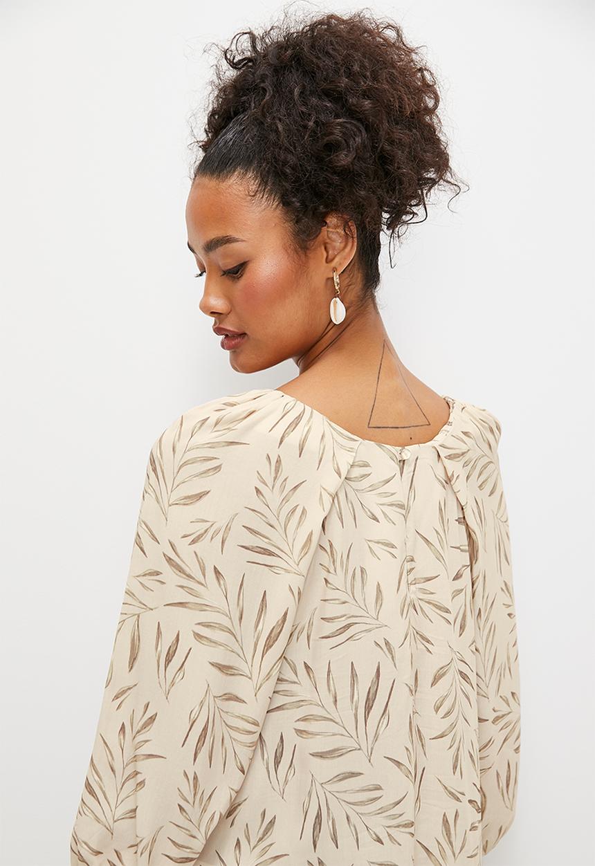 edit - Puff sleeve pleat detail blouse - olive leaves