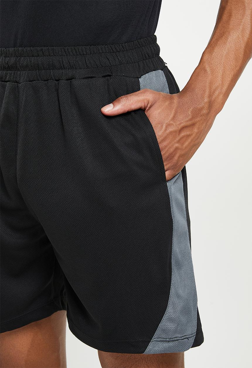 basicthread - Training short - black