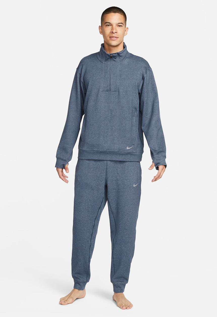 Nike - Nike Dri-FIT Yoga Restore 1/4-Zip Top