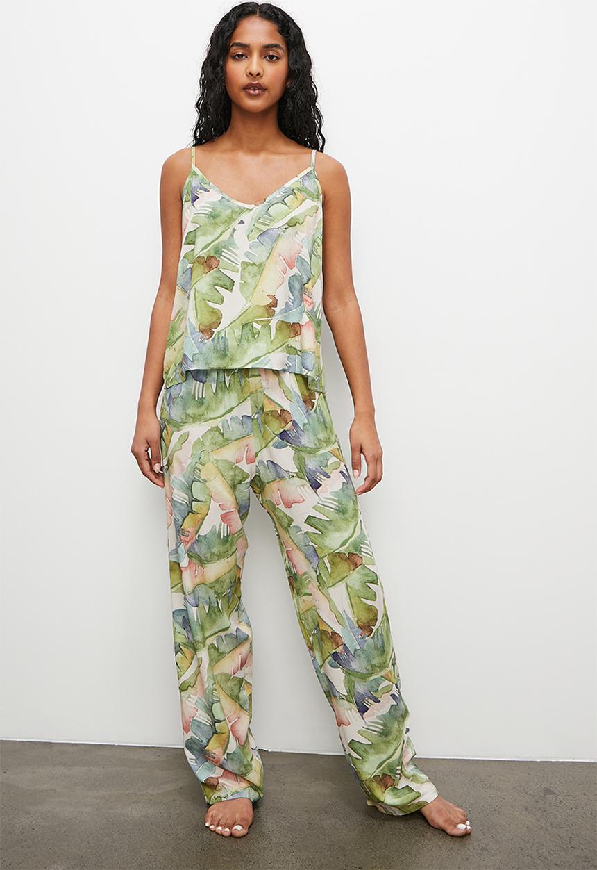 Superbalist - Sleep cami & pants set - soft watercolour palm