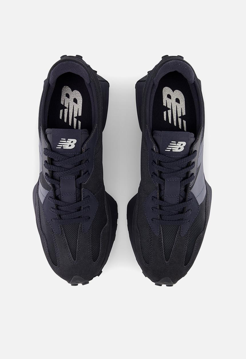 New Balance  - Stealth - outer space (075)