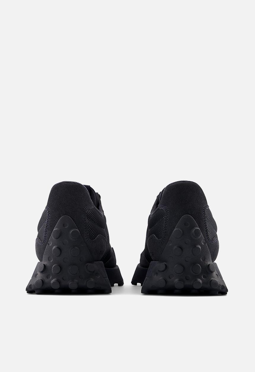 New Balance  - Stealth - outer space (075)