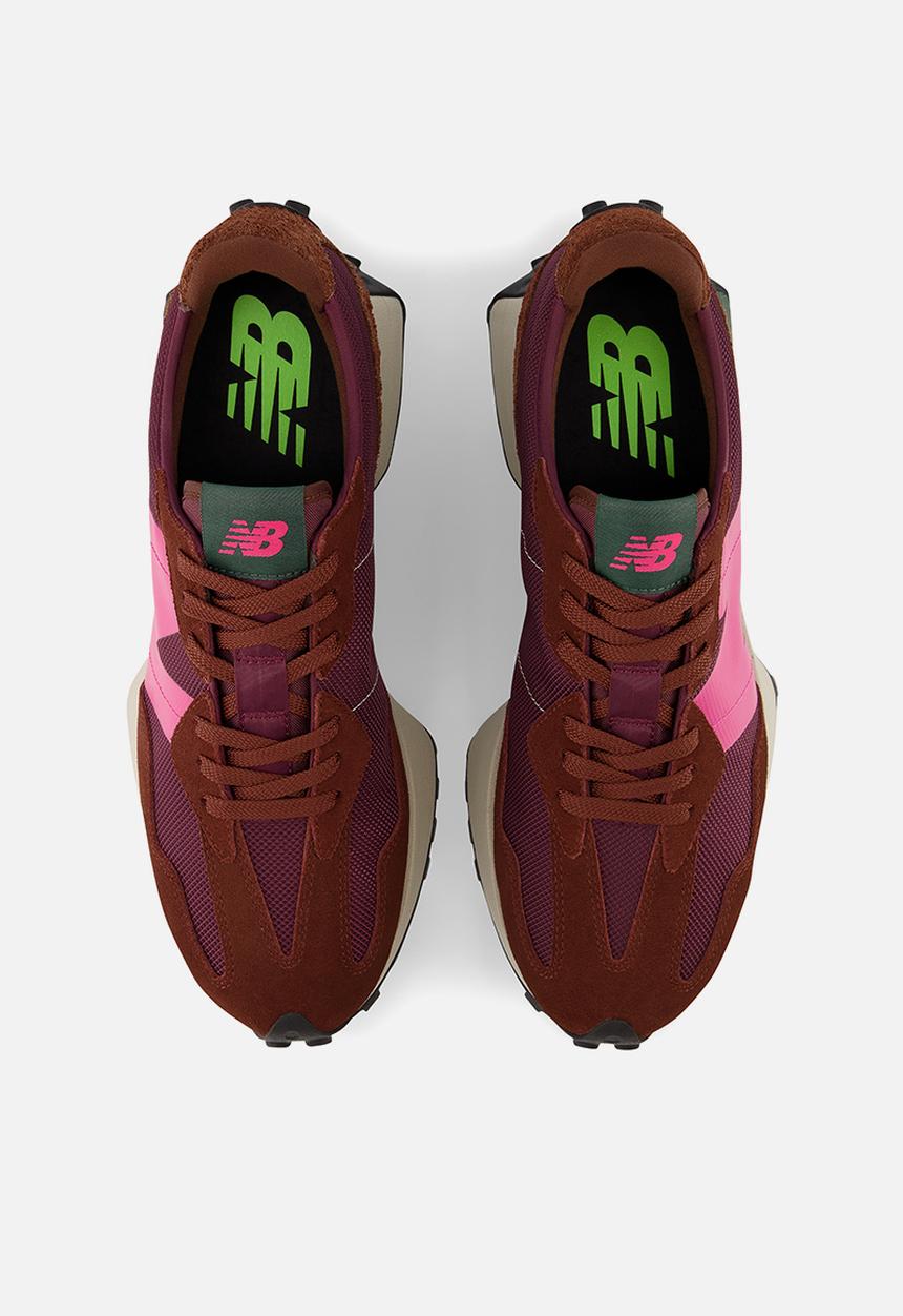 New Balance  - Comic pack - rich oak (201)