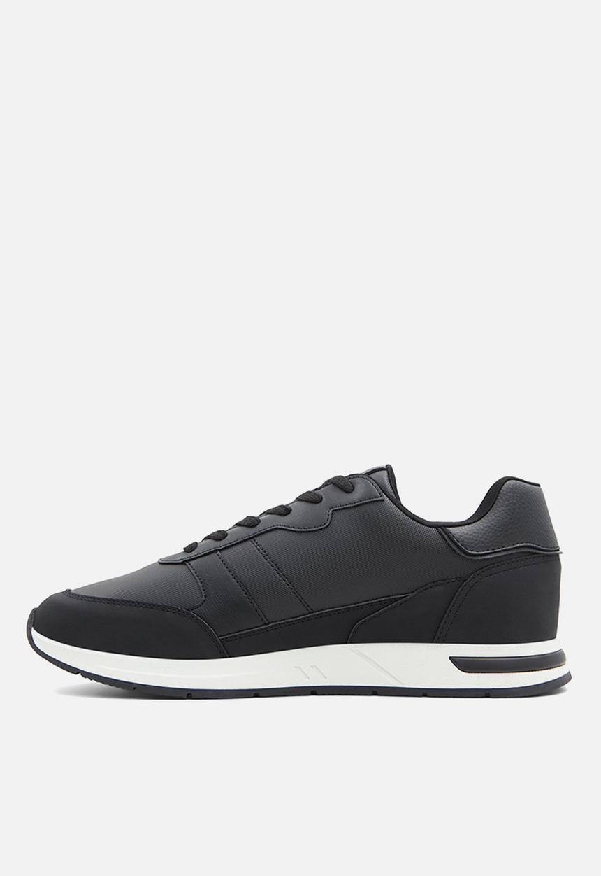 Call It Spring - Aquila slip on - black