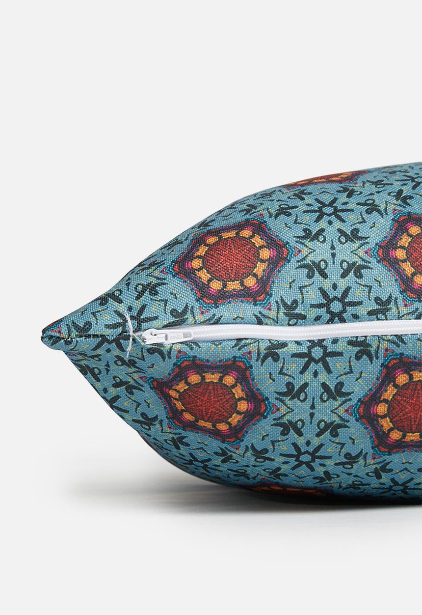 Fabric Bank  - Abayomi cushion cover- multi