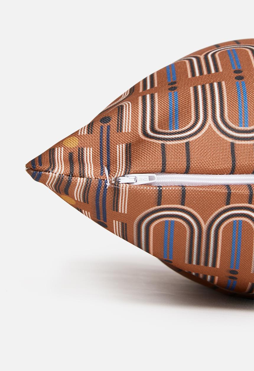 Fabric Bank  - Grace of calmness cushion cover- multi