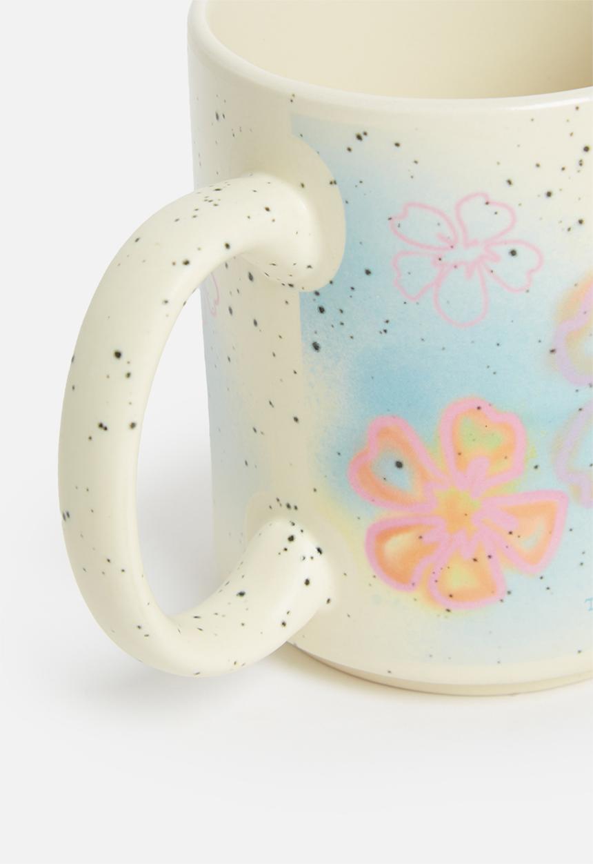 Typo - Daily mug- hibiscus booze!