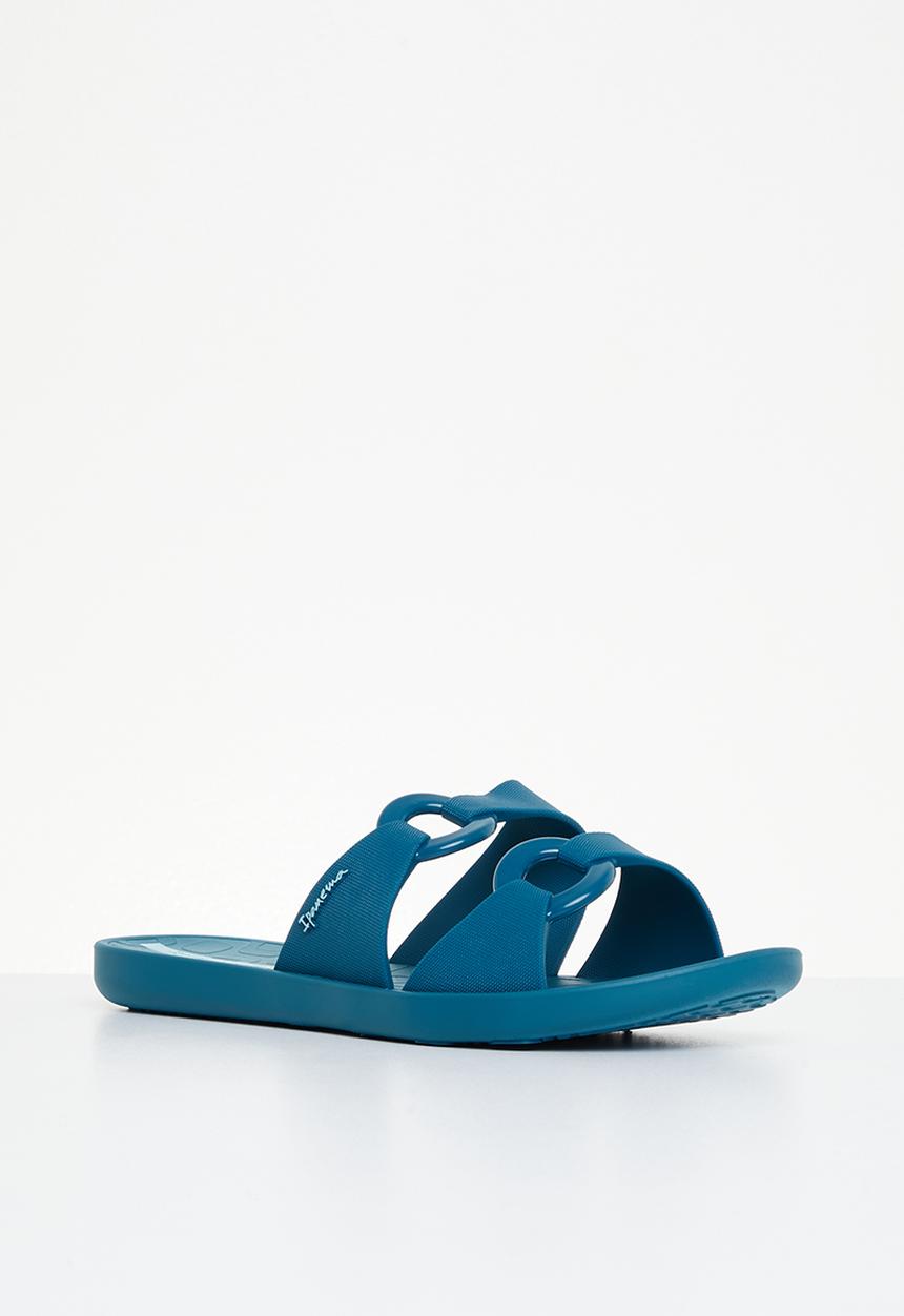 Ipanema - Ella ad - blue