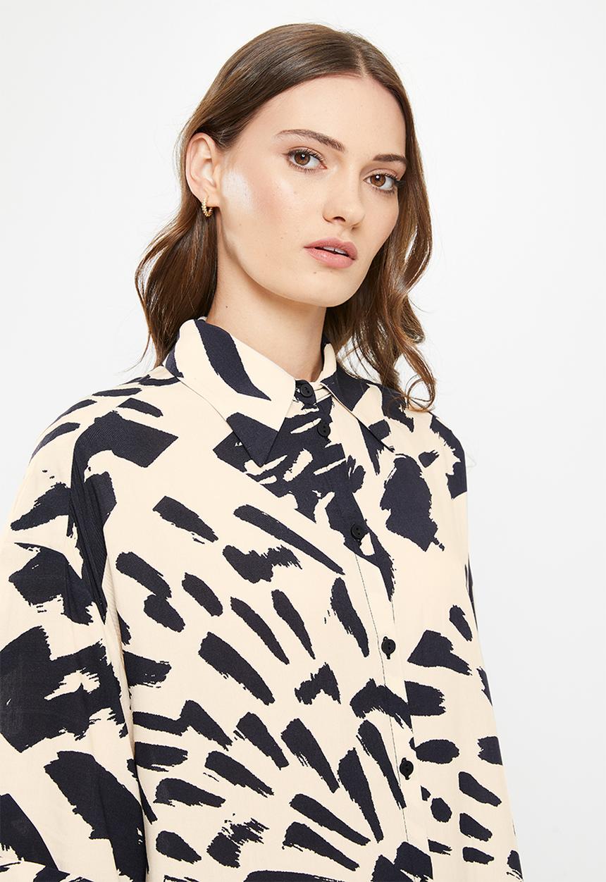 Me&B - Digital printed oversized shirt - stone & black