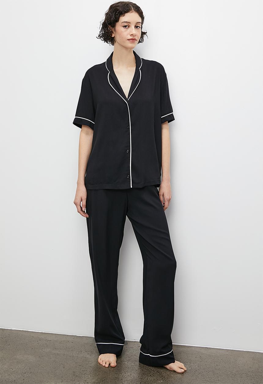 Superbalist - Sleep short sleeve & pants set - black