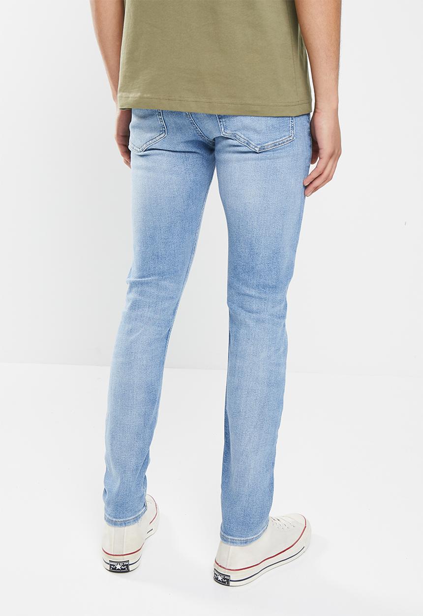 Calvin Klein - Skinny - medium wash