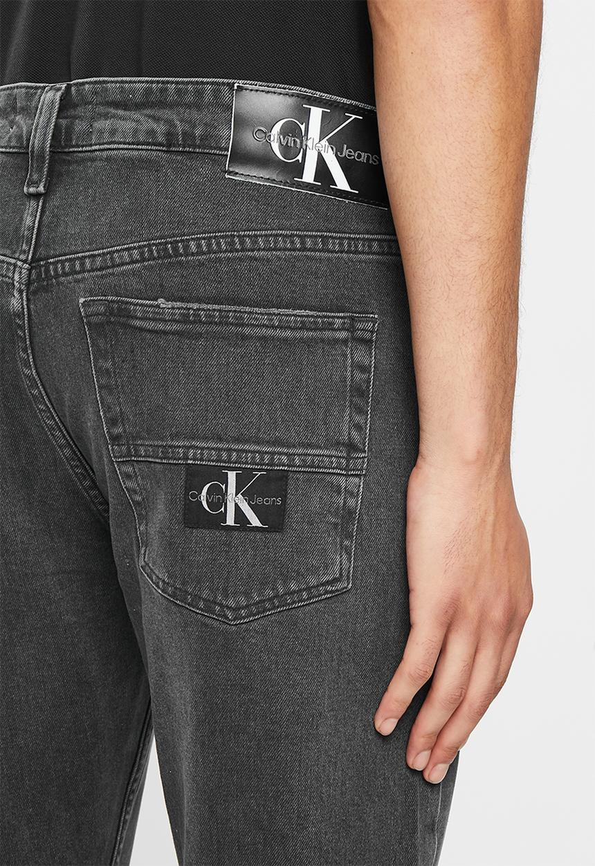 Calvin Klein - Slim taper - grey