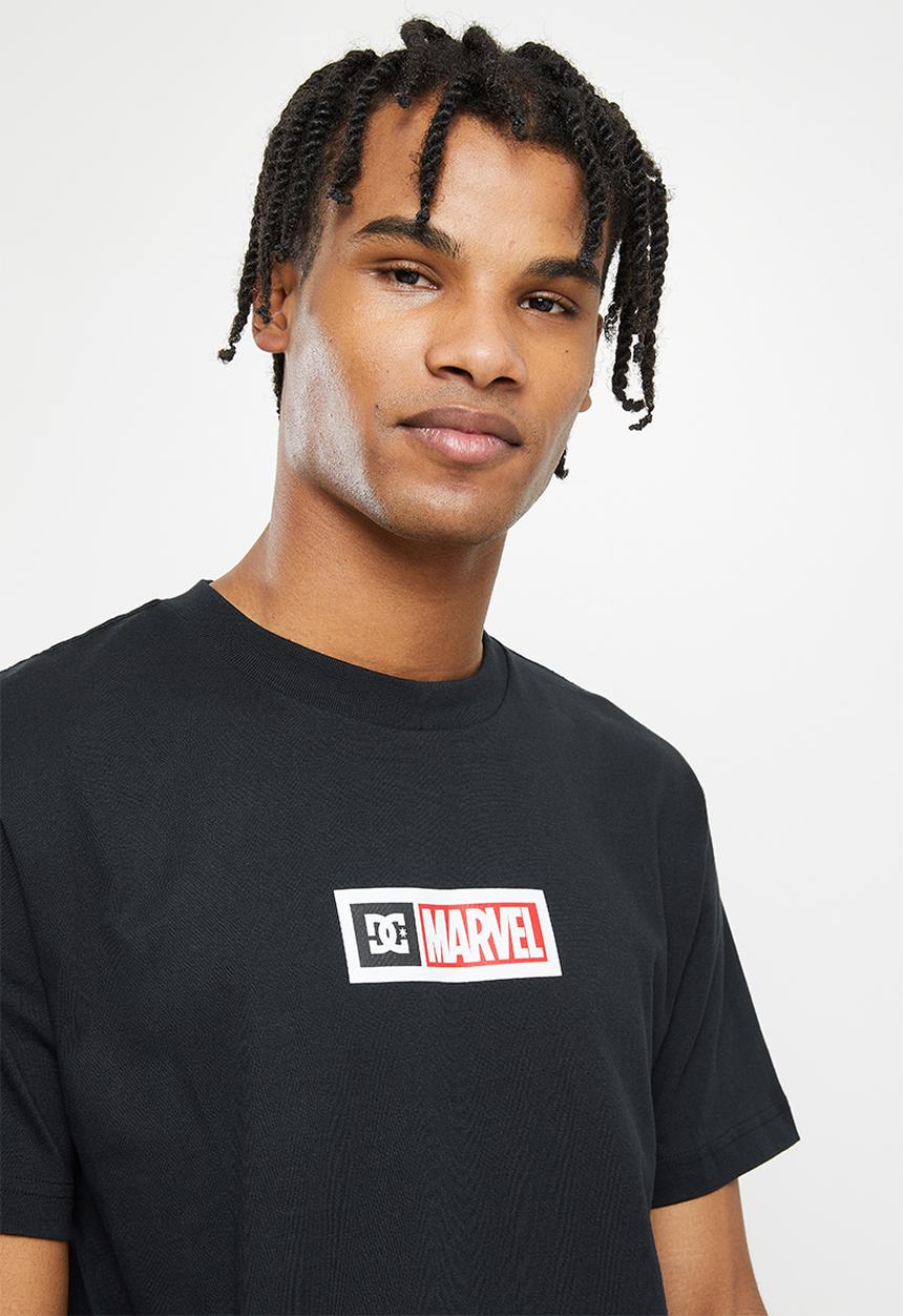 DC - Marvel Deadpool x DC Marvel tee- black