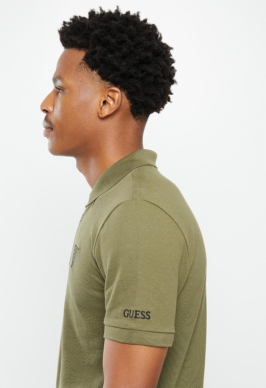 GUESS - Short sleeve guess classic golfer - army olive