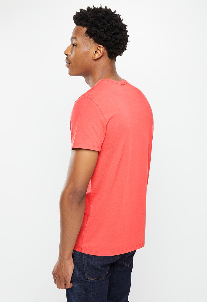 GUESS - Es short sleeve embroidered logo tee - cranberry splash