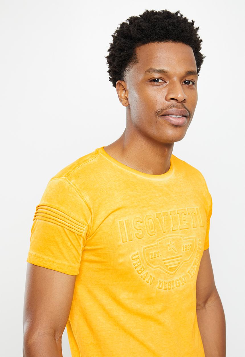 SOVIET - M branson short sleeve  tee - canary yellow