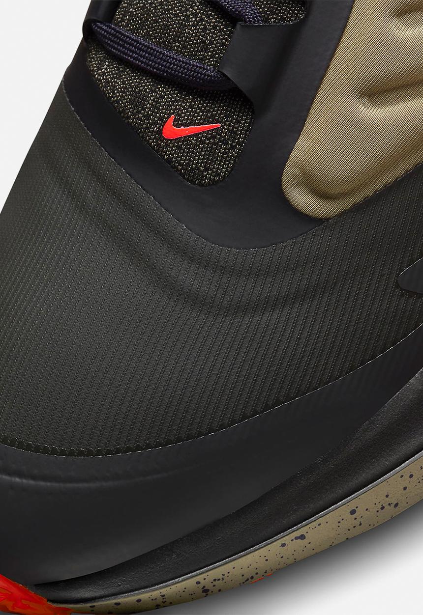 Nike - Air Winflo 9 shield