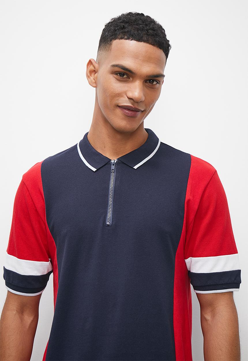Superbalist - Colourblock side panel regular golfer - navy & red