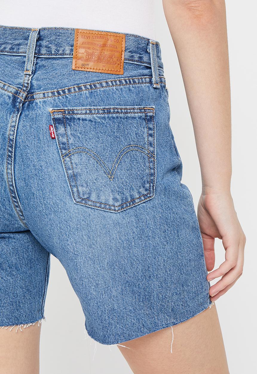Levi’s® - 90s 501 short length jeans - blue