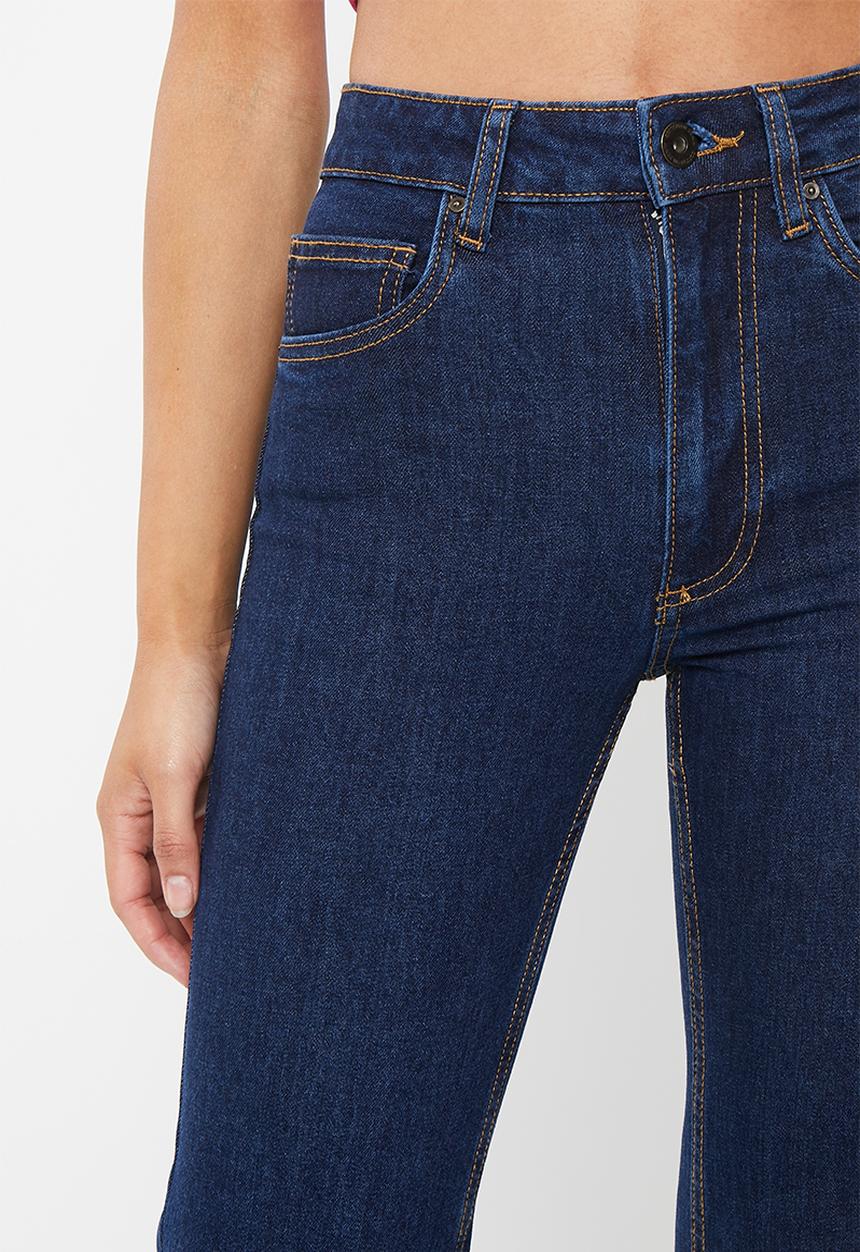 Cotton On - Petite flare jean - rinse blue