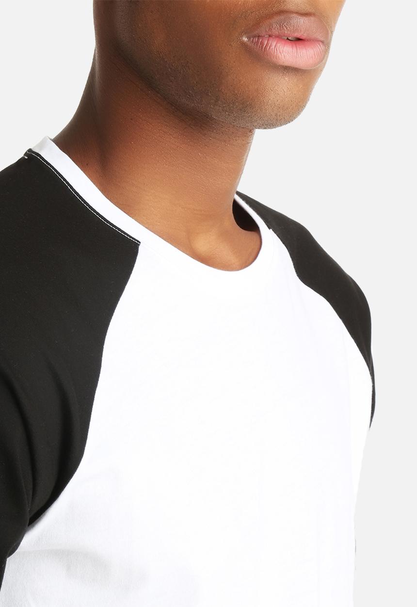 Only & Sons - Long Curved Raglan Tee