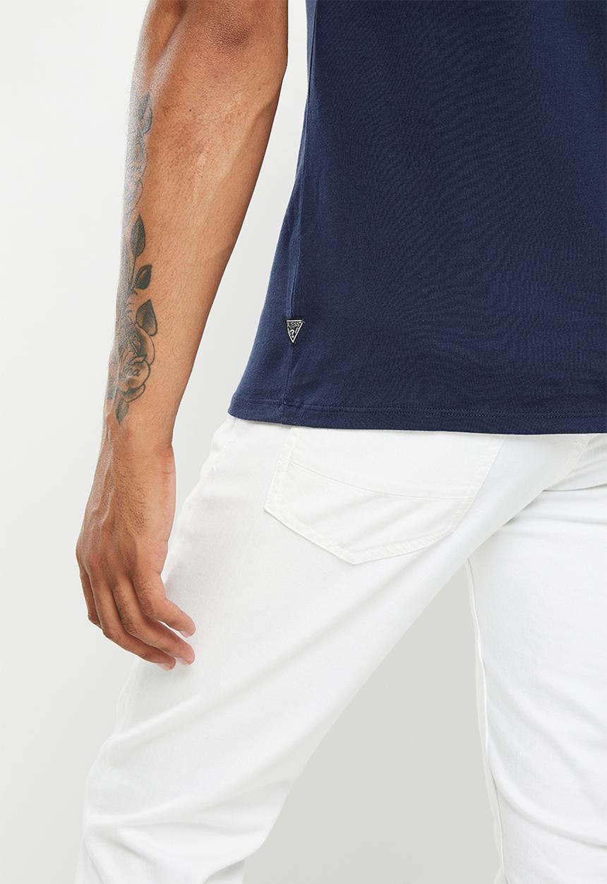 GUESS - Short sleeve guess la embossed tee - new navy