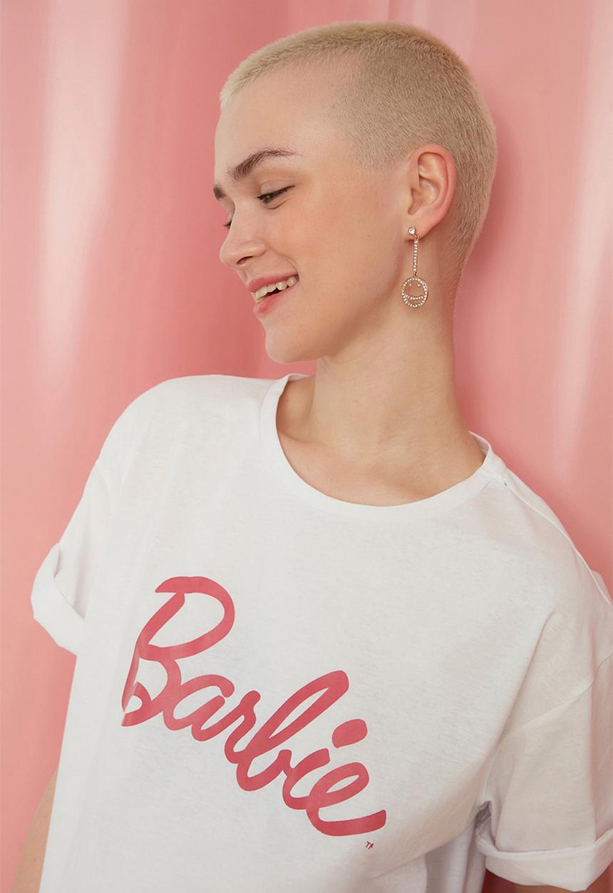 Trendyol - Barbie boyfriend T-shirt - white