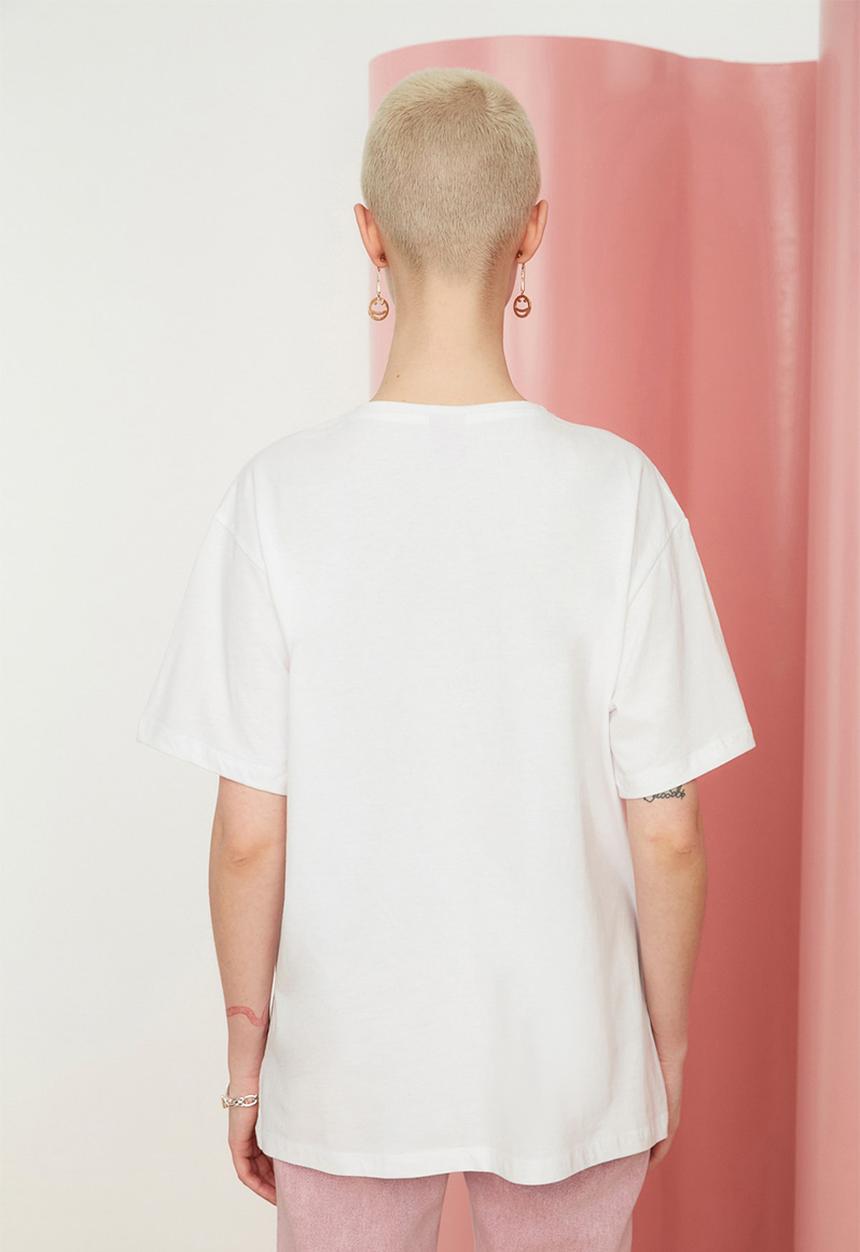 Trendyol - Barbie boyfriend T-shirt - white