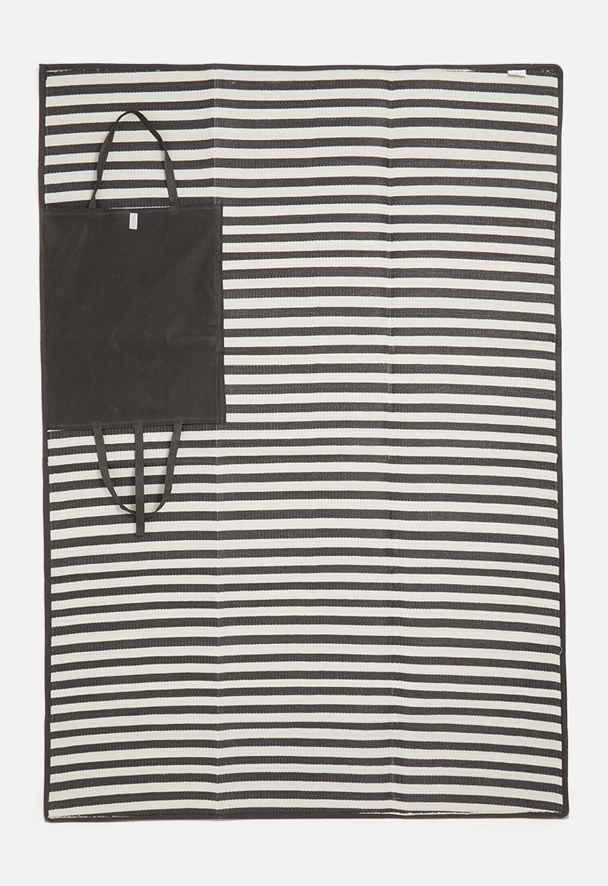 H&S - Foldable picnic mat - black stripes