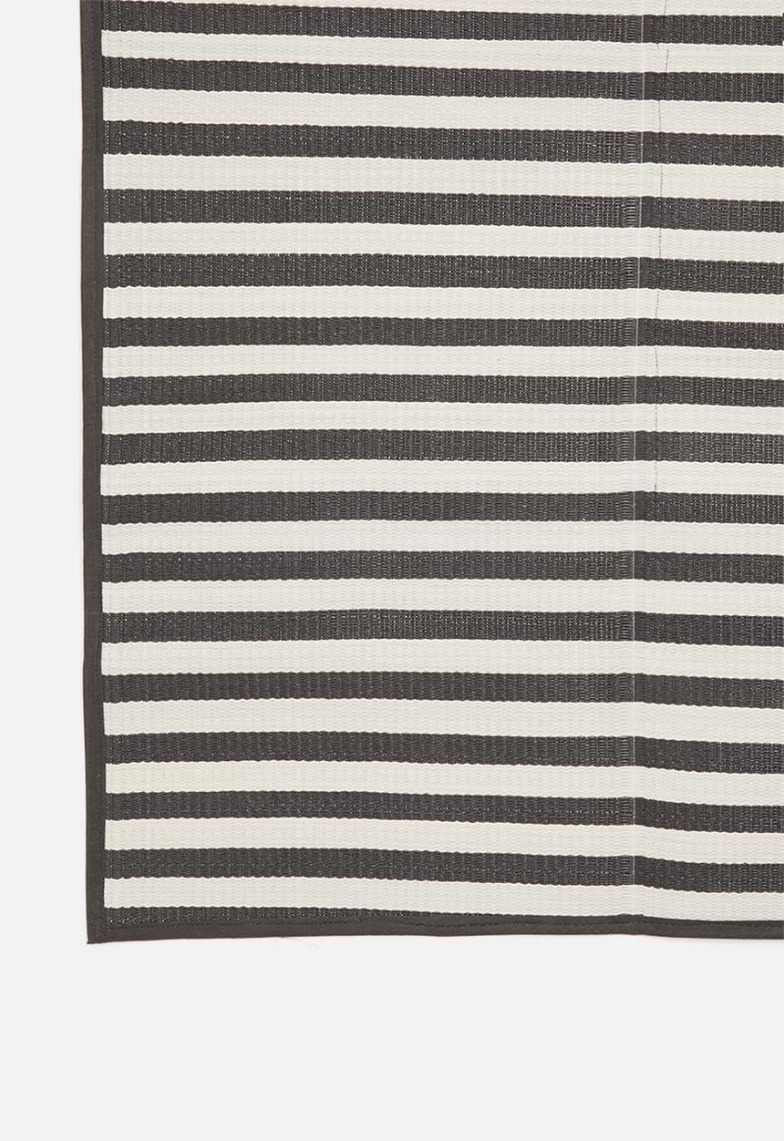 H&S - Foldable picnic mat - black stripes
