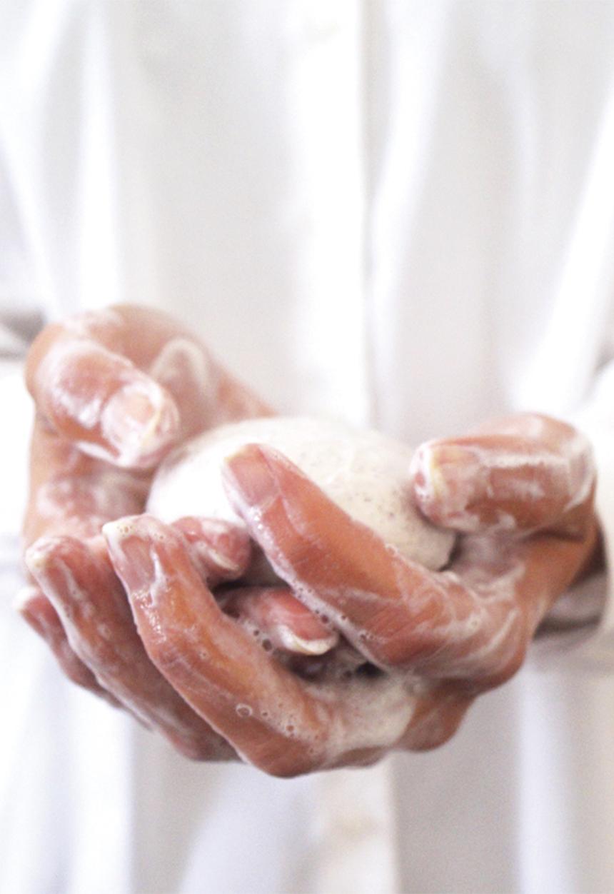 Panier Des Sens - Renewing grape exfoliating soap