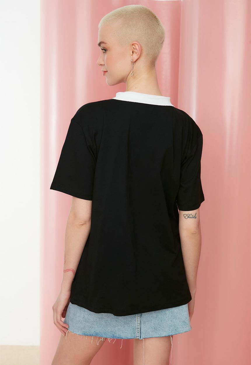 Trendyol - Mini collar boyfriend T-shirt - black